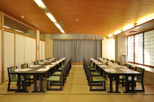 桜の間 椅子席